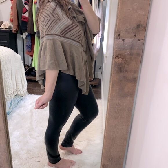 Boho knit cape sweater cardigan size medium/large - Picture 1 of 5